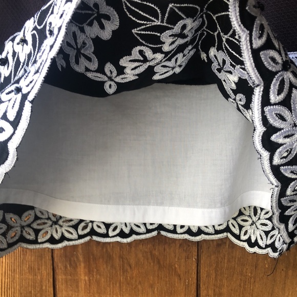 ETCETERA Black & White Embellished Skirt Size 6 - Picture 5 of 7